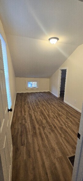 Building Photo - 4344 Decoursey Ave