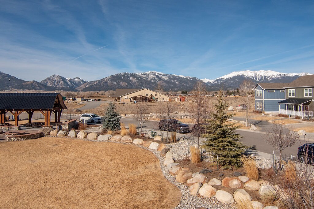 Building Photo - 120 Barnwood Cir