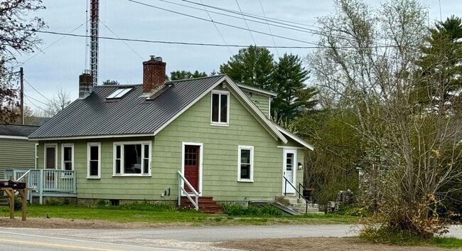 Building Photo - 224 E Main St