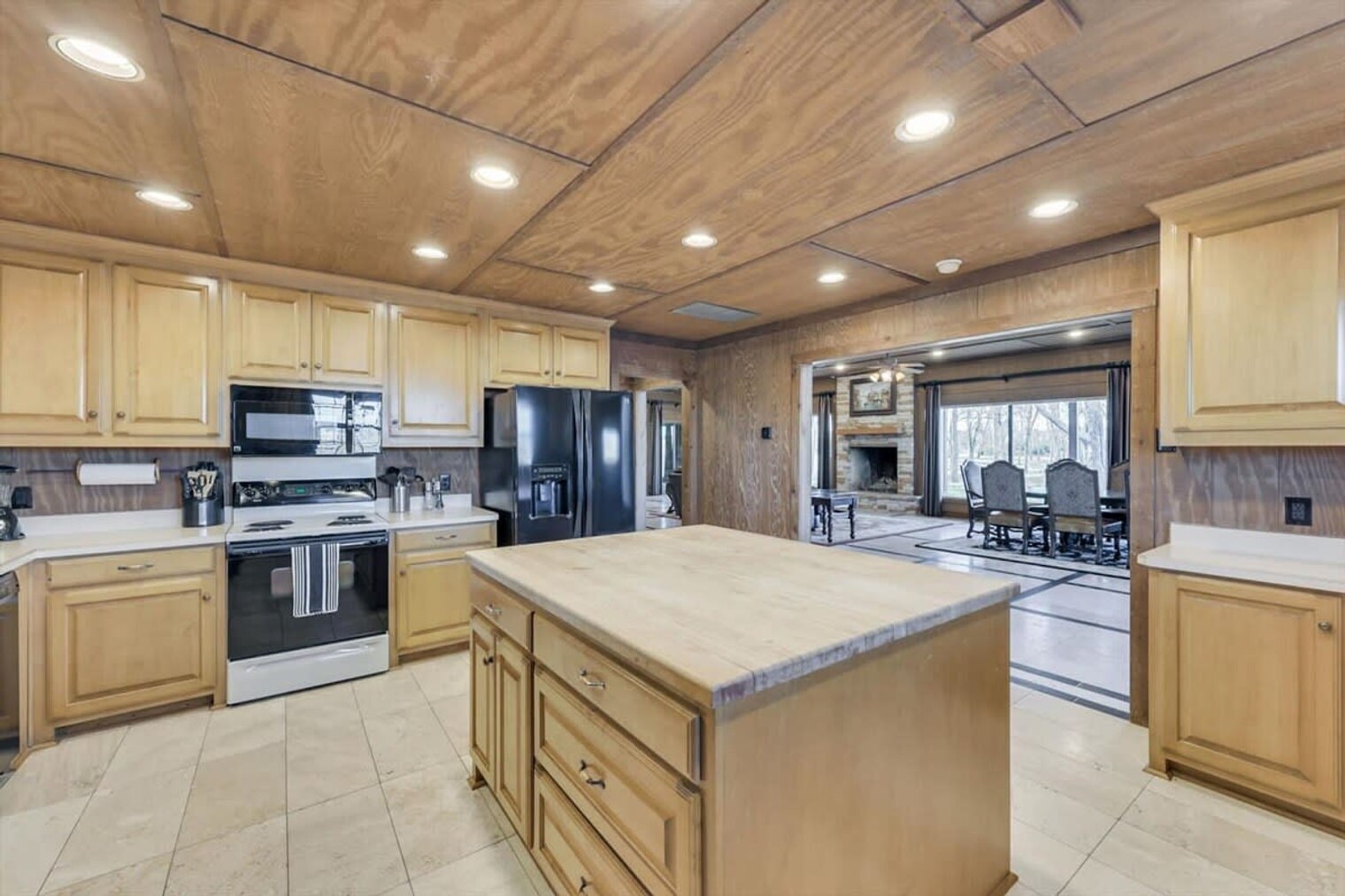 Building Photo - 9680 Co Rd 128