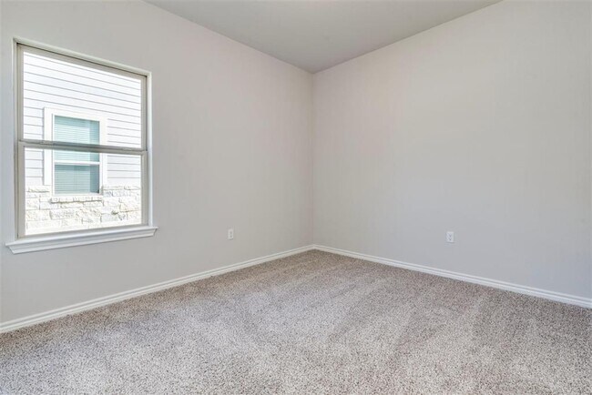 Building Photo - 1307 Ambler Dr