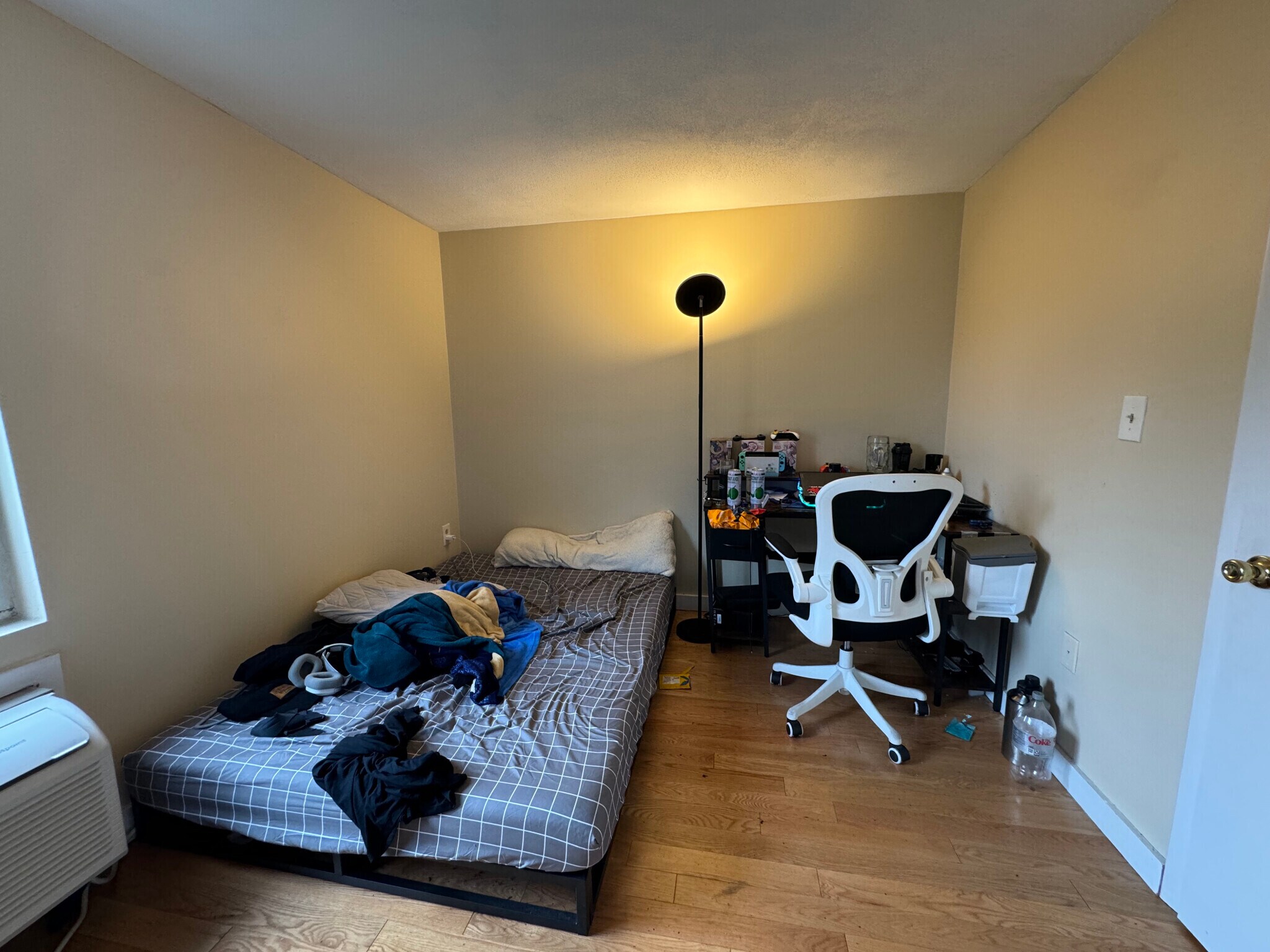 Building Photo - 385 Dorchester St