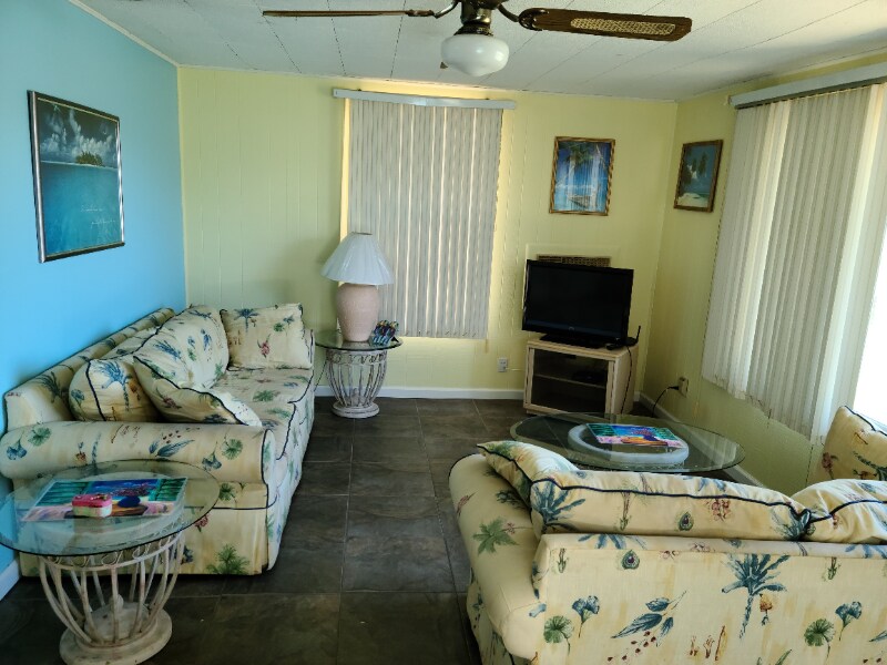 Building Photo - 8444 Green St