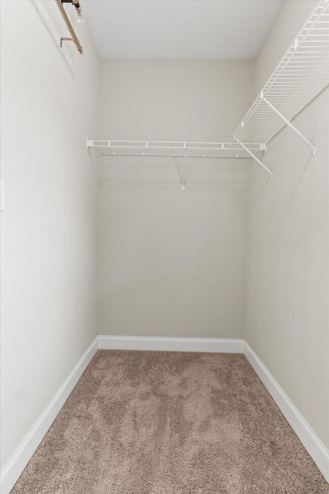 Building Photo - Fenced Yard! Storm Shelter! Conveniently l...