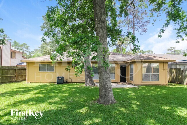 Building Photo - 3618 Village Grove Dr