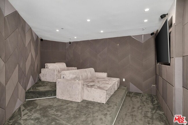 Building Photo - 3911 Cody Rd