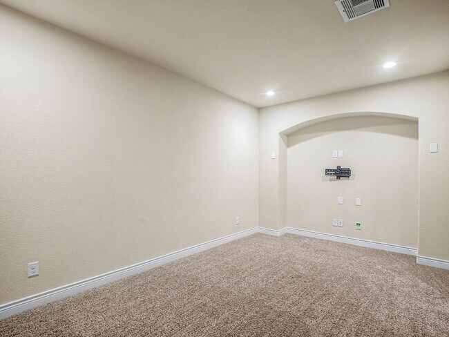 Building Photo - 24227 Peralta Glen Ln