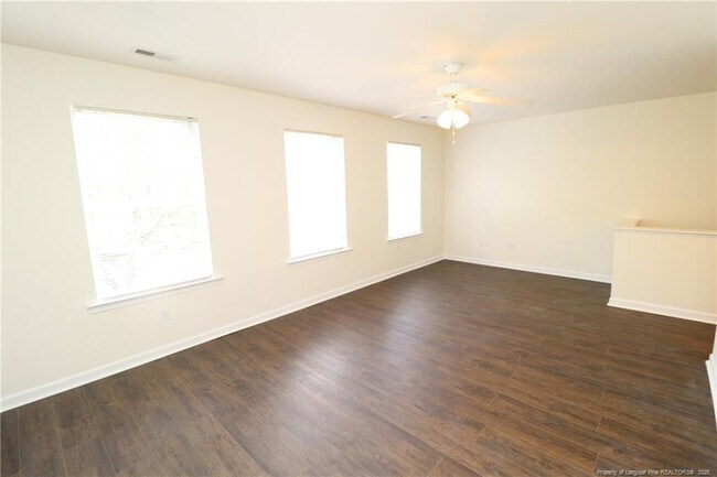 Building Photo - 2114 Frissell Ave