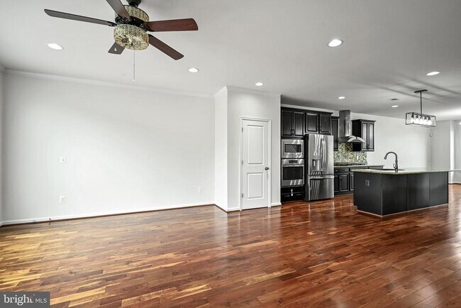Building Photo - 23493 Adagio Terrace