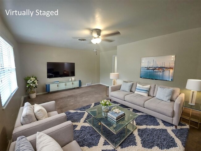 Building Photo - Cozy 2 bedroom 1 bathroom house with 1 car garage in North Richland Hills