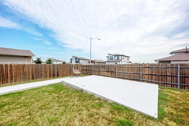 Building Photo - 7420 Peggie Nell Dr