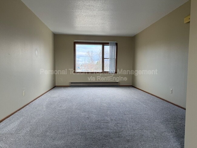 Building Photo - 1005 19th St SW