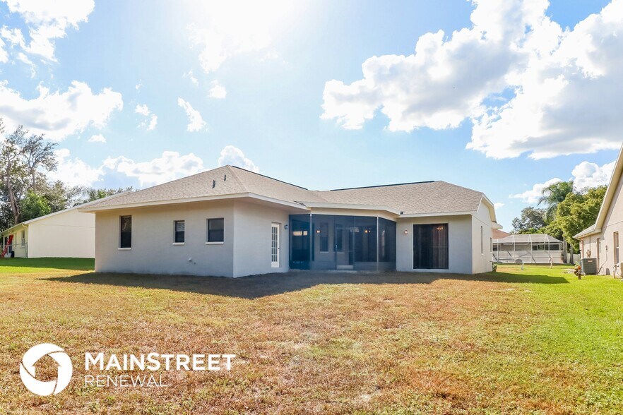 Building Photo - 7480 Aloe Dr