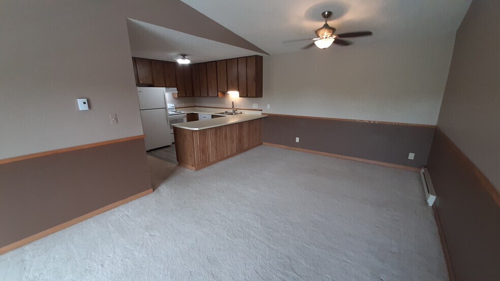Building Photo - 2541 Neil Armstrong Dr