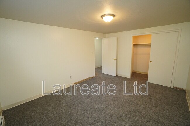 Building Photo - 5985 S Yukon St