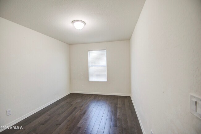 Building Photo - 4357 E Pony Ln