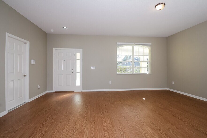 Building Photo - 12718 Bramfield Dr