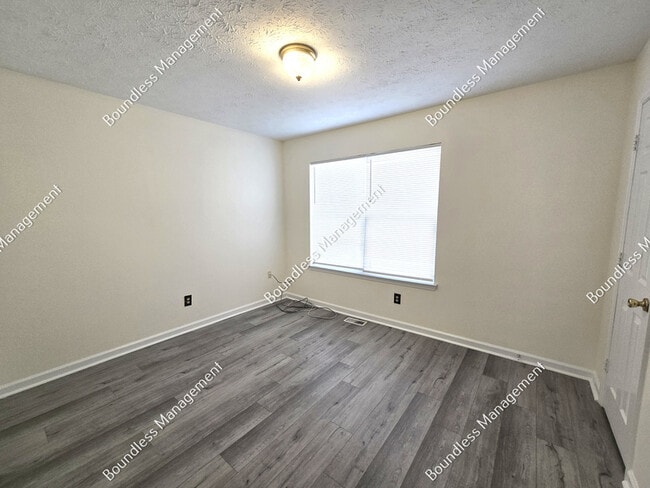 Building Photo - 7064 Grinder Ct