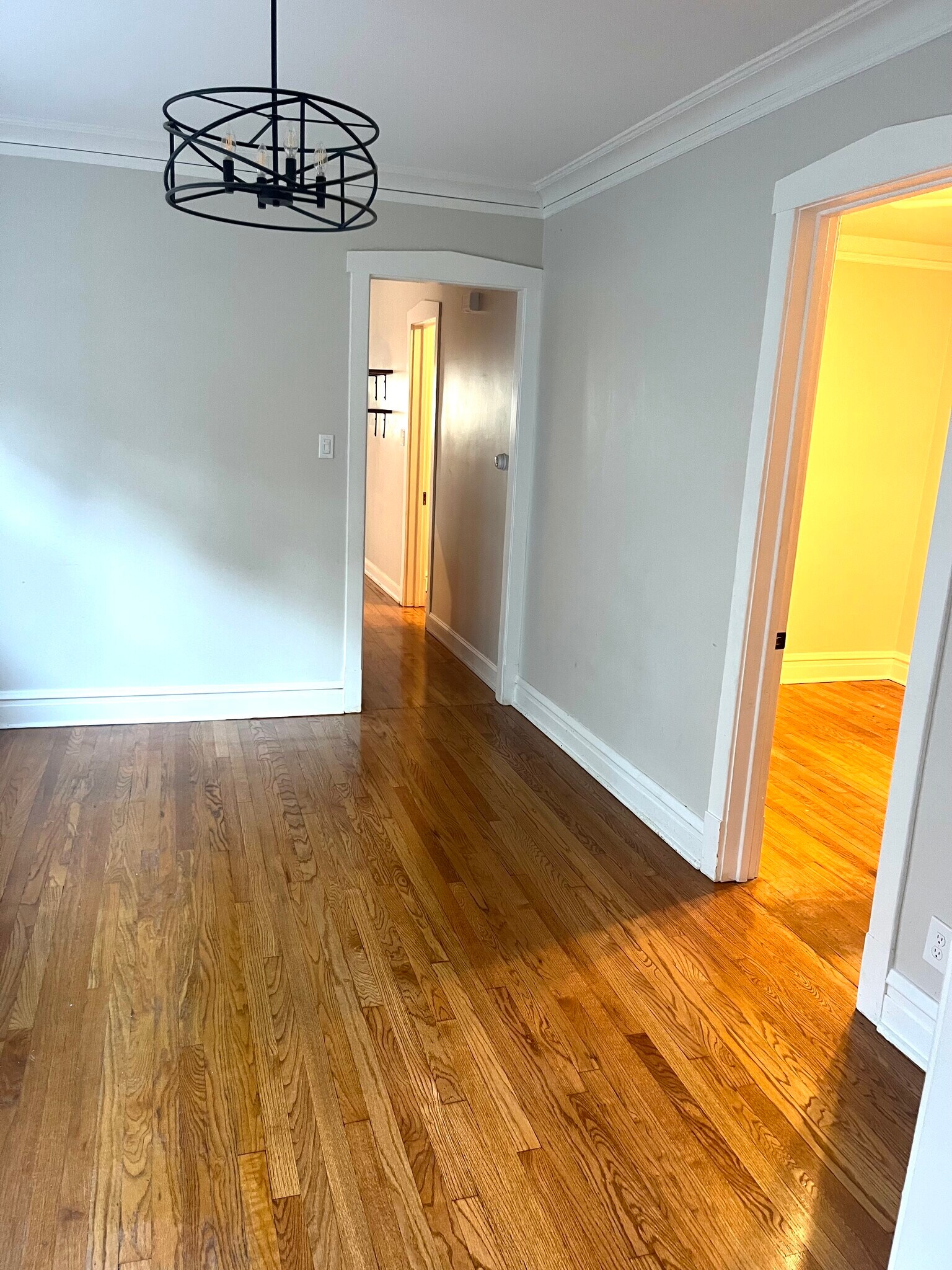 Building Photo - 1115 S Oak Park Ave