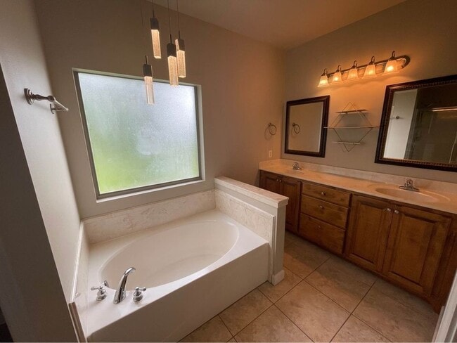 Building Photo - 9375 Sable Ct