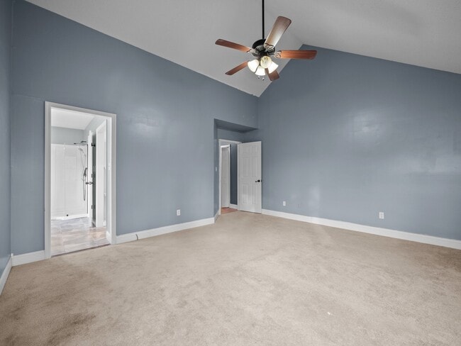 Building Photo - 705 Riva Ridge Rd