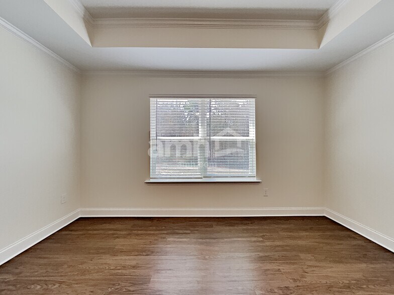 Building Photo - 573 Woodall Rd