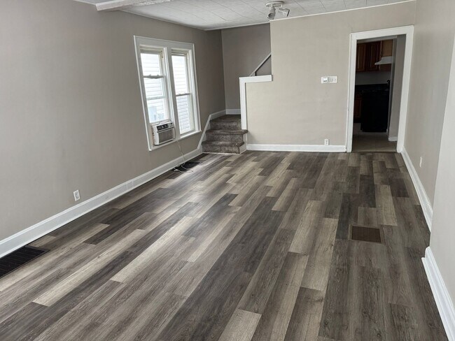 Building Photo - 1879-1881 S 4th St