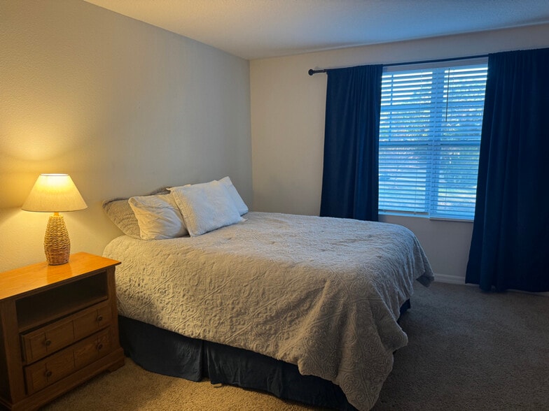 Building Photo - 1690 Coulter Ln