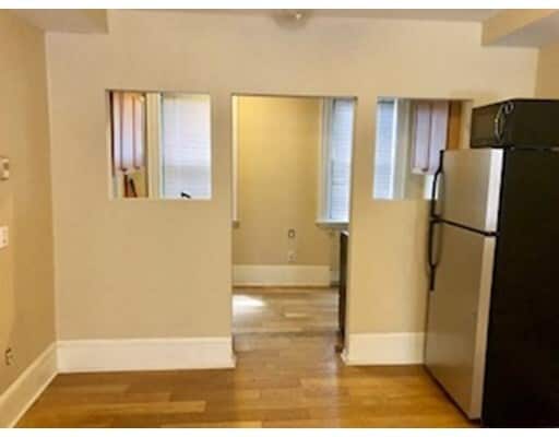 Building Photo - 100 Revere St