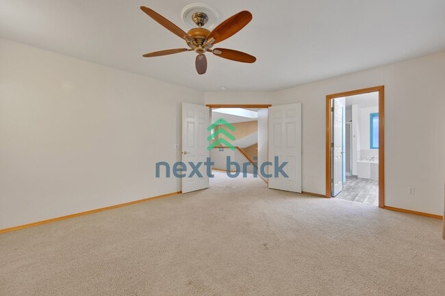 Building Photo - Spacious 4-Bedroom Retreat in Bothell with 2.5 Baths and 2454 Sq Ft of Comfort!