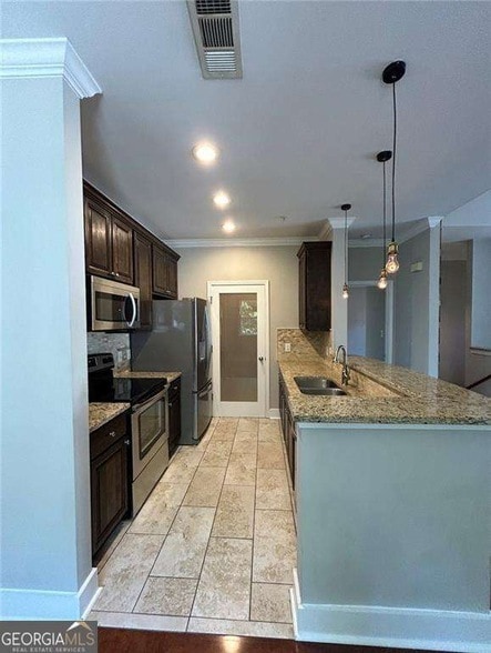 Building Photo - 104 Vinings Forest Cir SE