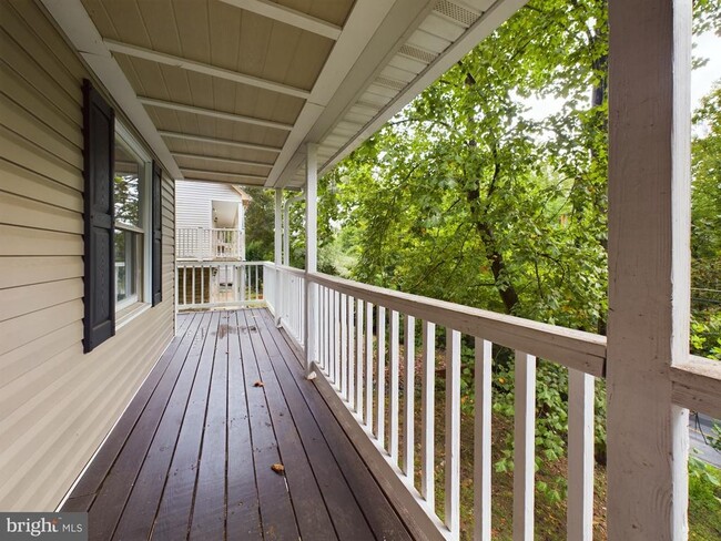 Building Photo - 2232 Aquia Dr