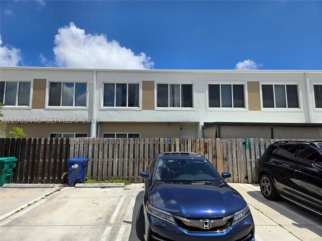 Building Photo - 25901 SW 139th Ave