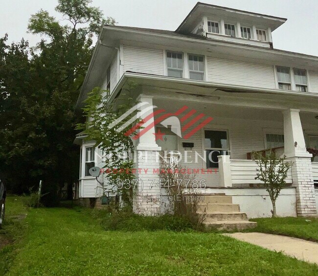 Building Photo - 134-136-136 E Cecil St