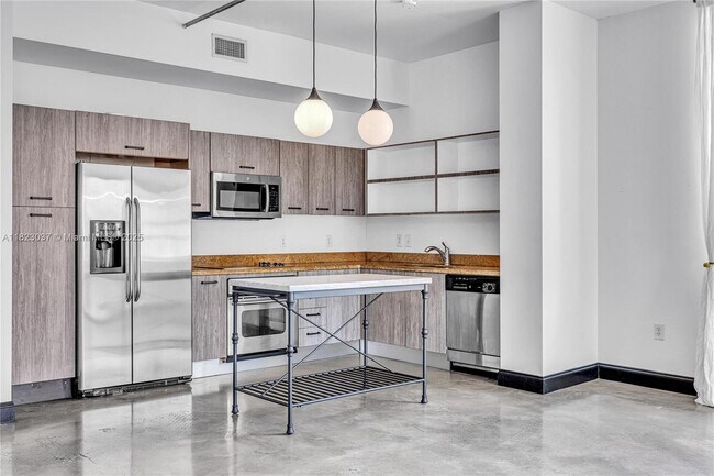 Building Photo - 2275 Biscayne Blvd Blvd