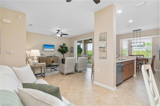 Building Photo - 10321 Heritage Bay Blvd