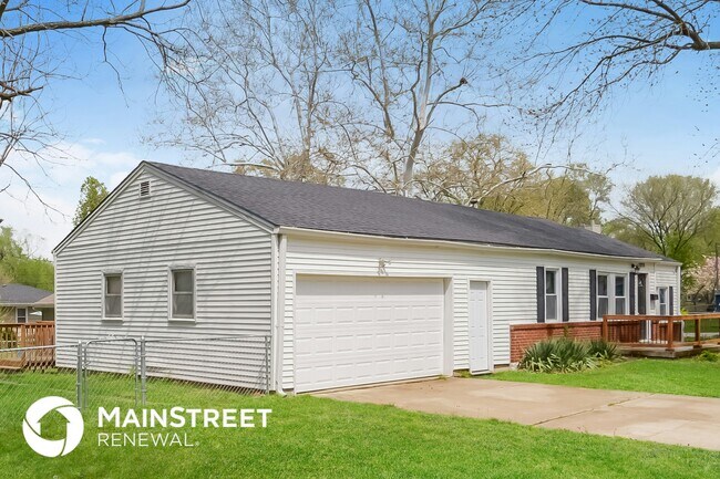 Building Photo - 12712 10th St