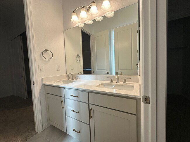 Building Photo - Summerlin Home for Rent