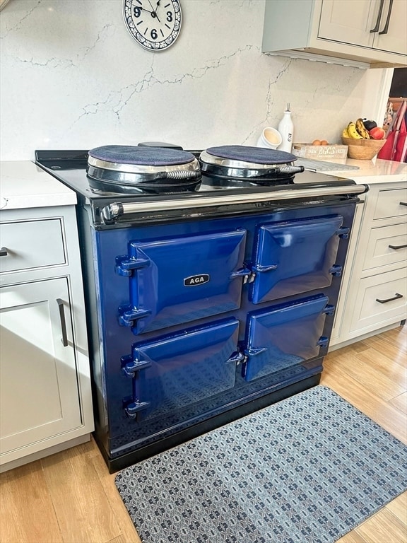 Building Photo - 15 Waban St