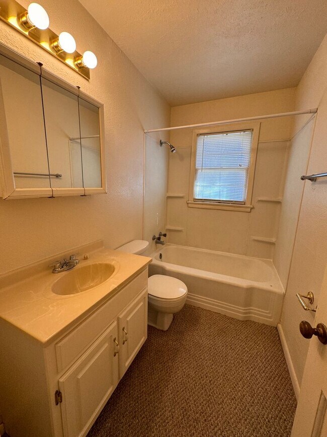 Hubbard Union Apartments 1710 N Union Ave Roswell NM 88201