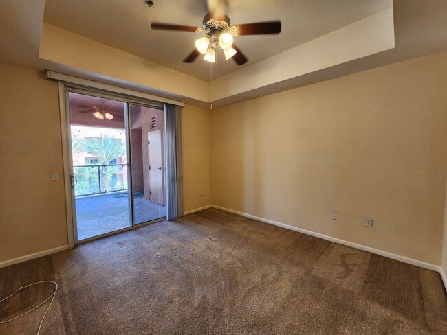 Building Photo - Luxury 1 bedroom condo unit on the 3rd Floor just off the "South LV Strip"