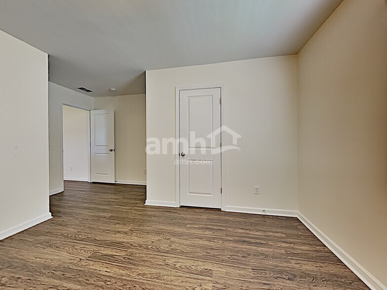 Building Photo - 149 Orion Way