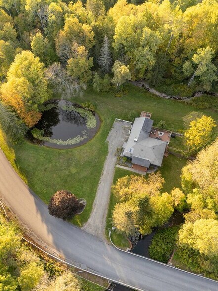 Building Photo - 327 Co Rd 12