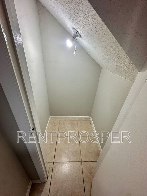 Building Photo - 4223 S Semoran Blvd