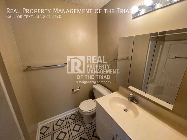 Building Photo - 3725 Morris Farm Dr