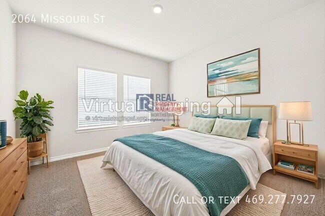 Building Photo - 2064 Missouri St