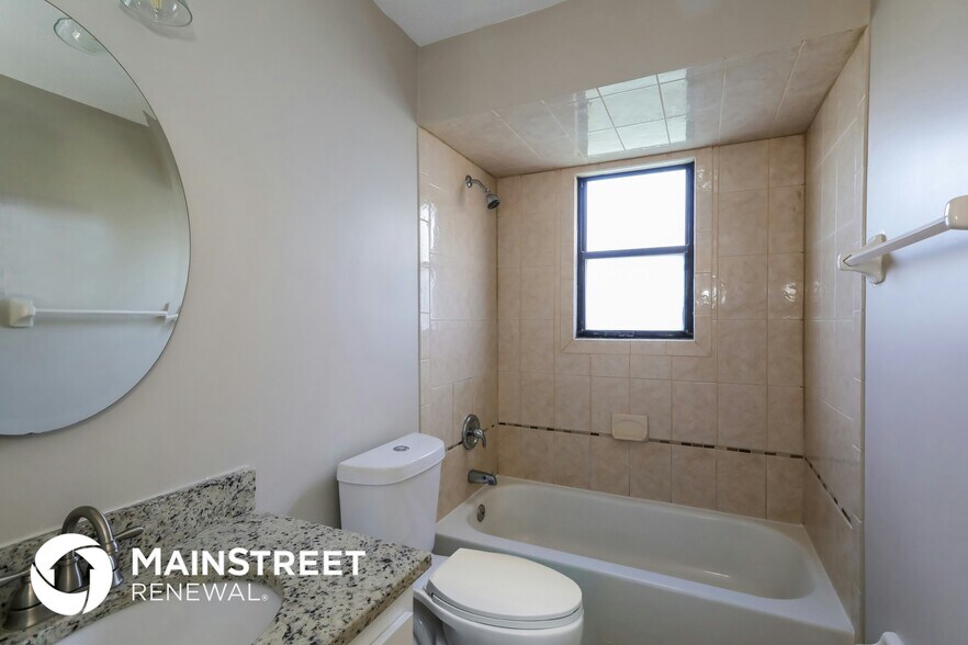 Building Photo - 12485 Anesworth Ct