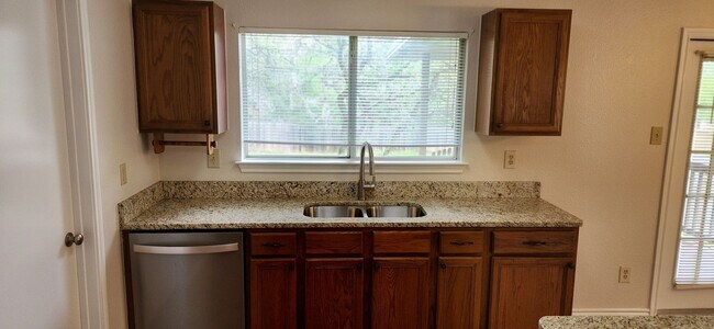 Building Photo - For Rent in Longs Creek! 3bedroom, 2 bathrooms