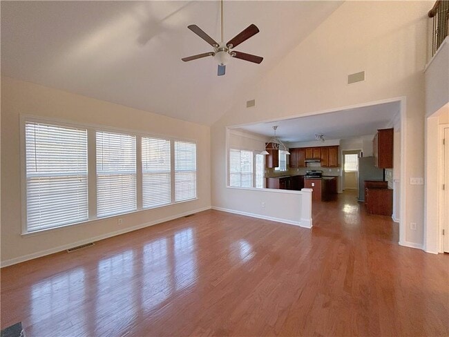 Building Photo - 810 Courageous Ct