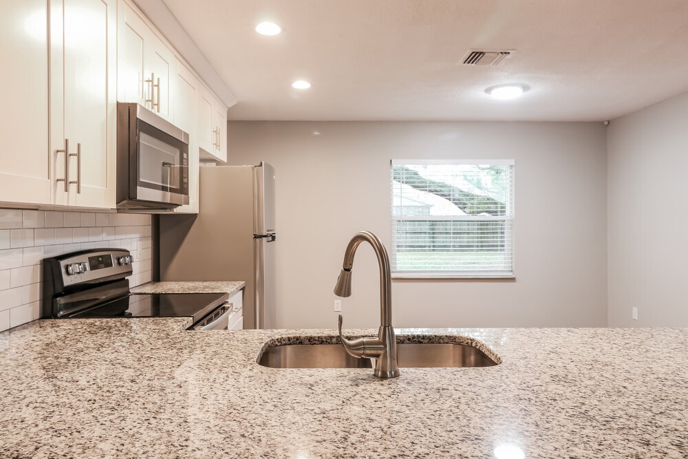 Building Photo - 3014 N Pineway Dr